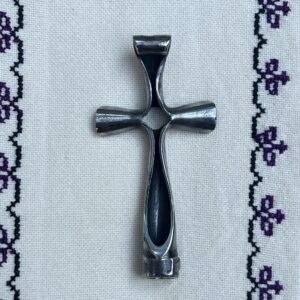 Pectoral Split Barrel Cross (longer than 3")